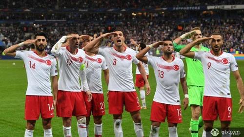 土耳其欧洲杯被淘汰（土耳其欧洲杯被淘汰的球队）